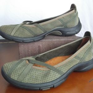 Privo Wo's Sz 8.5 Perforated Leather Summer Shoes
